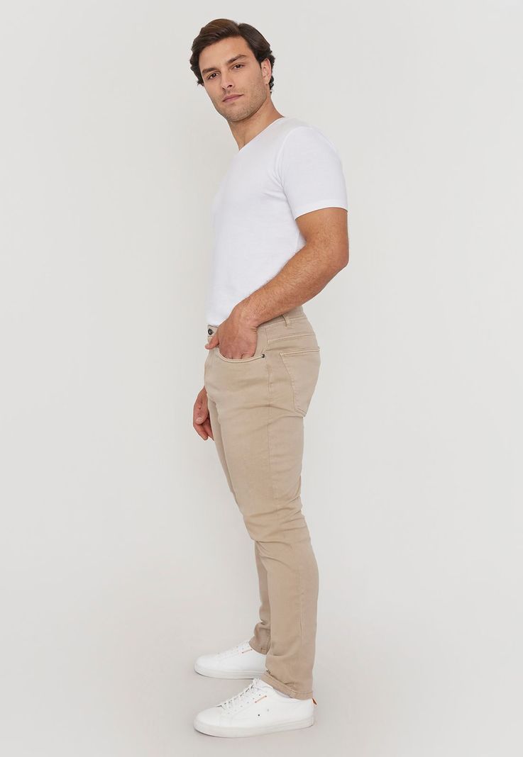 Pantalón Hombre Slim Fit Camel 5 Pocket Corona-3