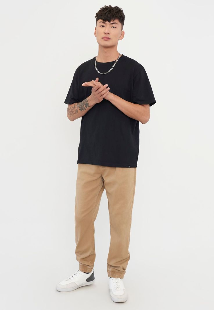 Pantalón Hombre Jogger Fit Twill Camel Liso Corona-0