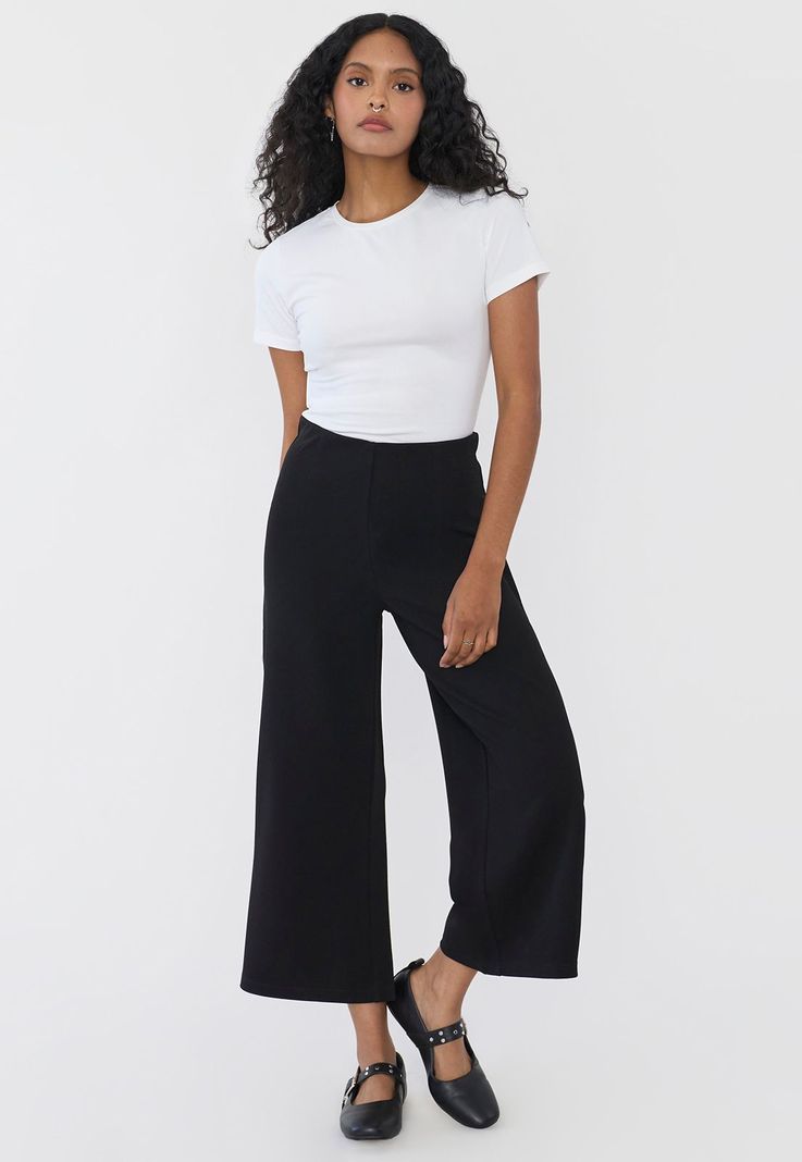 Pantalón Mujer Culotte Liso Negro Corona-0