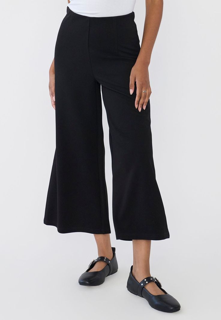 Pantalón Mujer Culotte Liso Negro Corona-1