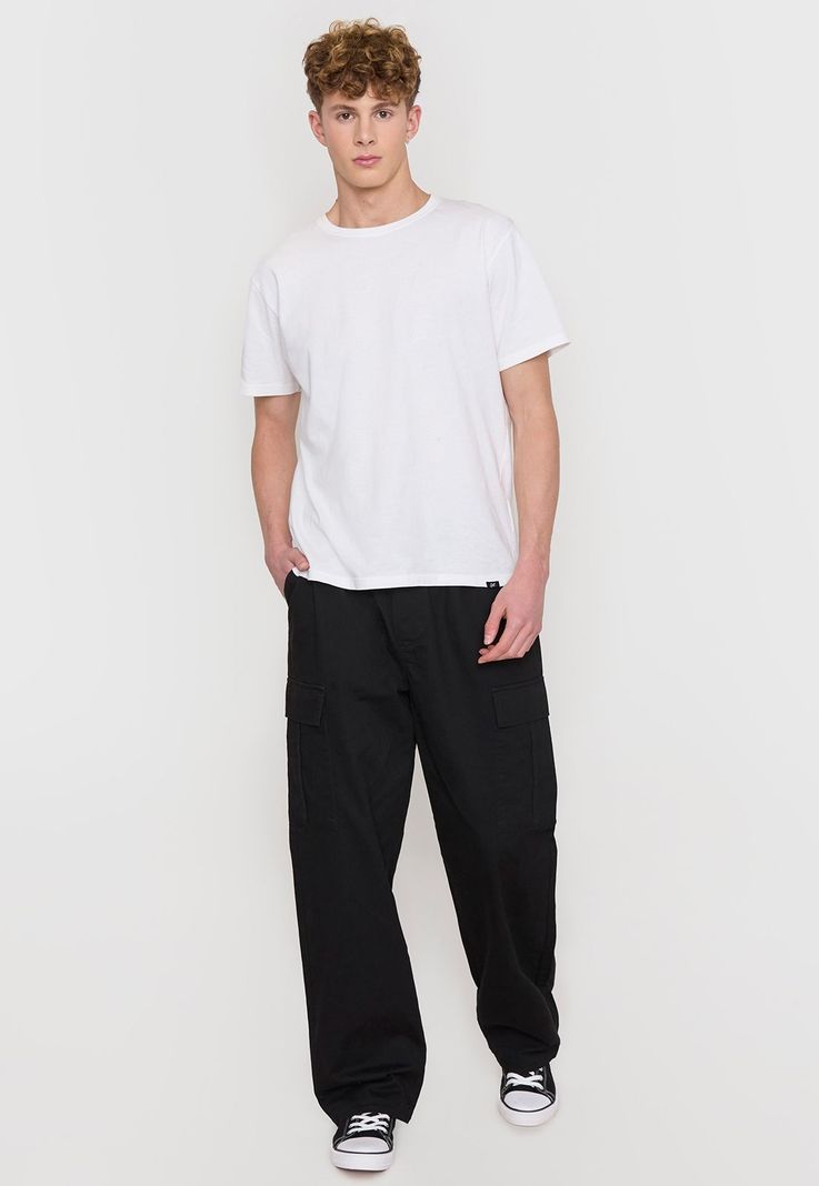 Pantalón Hombre Parachute Fit Cargo Negro Corona-0