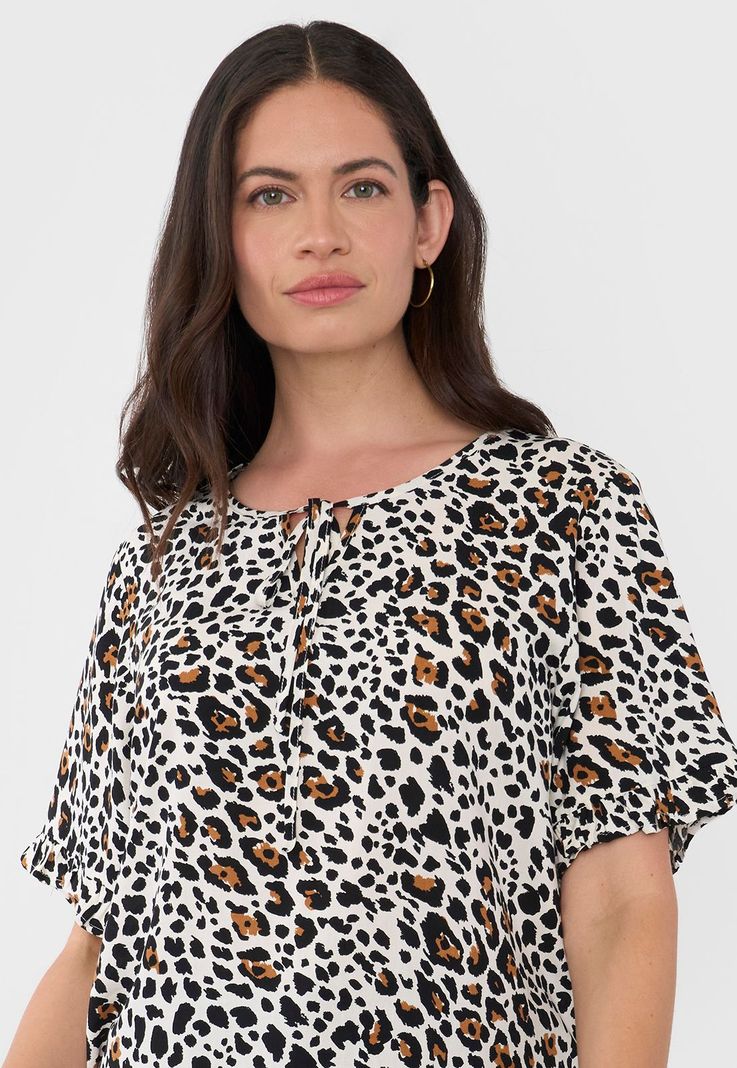 Blusa Mujer Manga Corta Detalle Animal Print Beige Corona-2