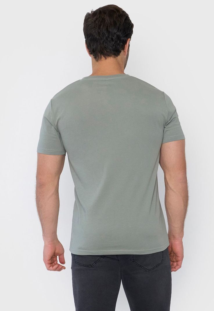 Polera Hombre V-Neck Musgo Corona-1