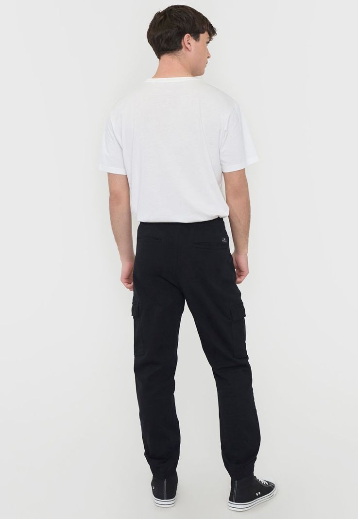 Jogger Hombre Cargo Negro Corona-2