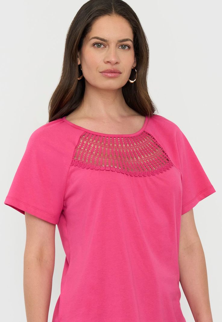 Polera Mujer Escote Macramé Fucsia Corona-2