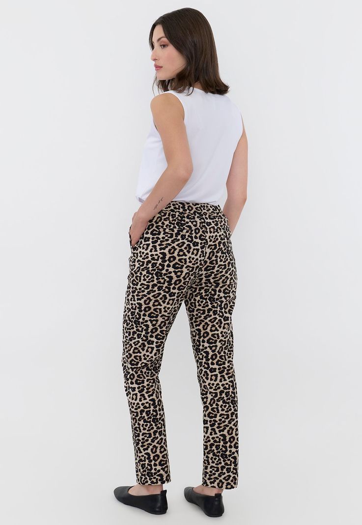 Pantalón Mujer Básico Animal Print Café Corona-2