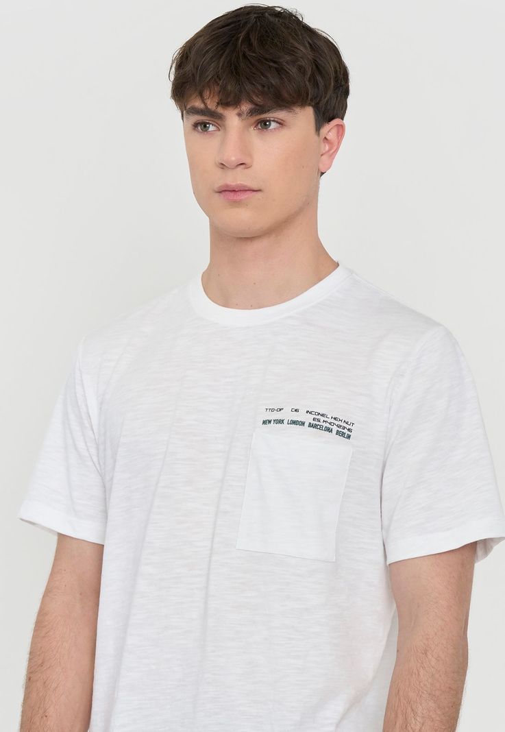 Polera Hombre Fun Bolsillo Blanco Corona-2