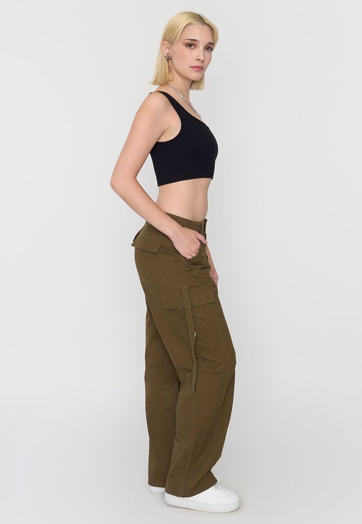 Pantalón Mujer Doble Cargo Color Verde Corona-3