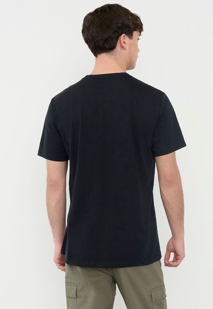 Polera Hombre Fun Bolsillo Negro Corona-1