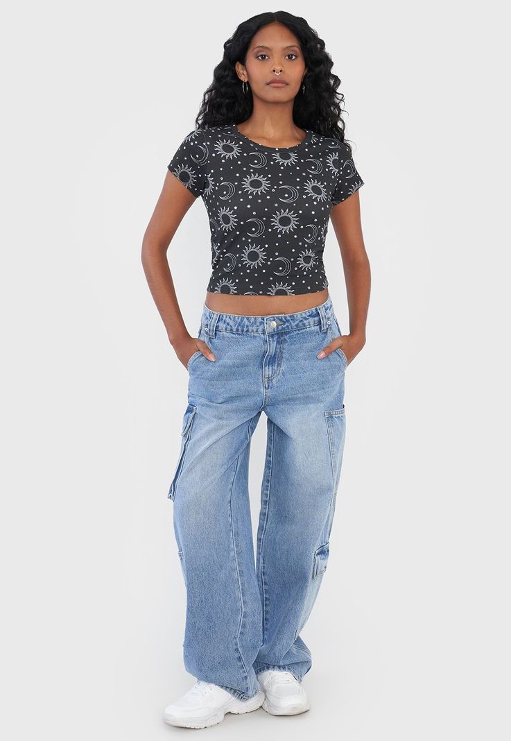 Polera Mujer Crop Negro Astral Corona-3