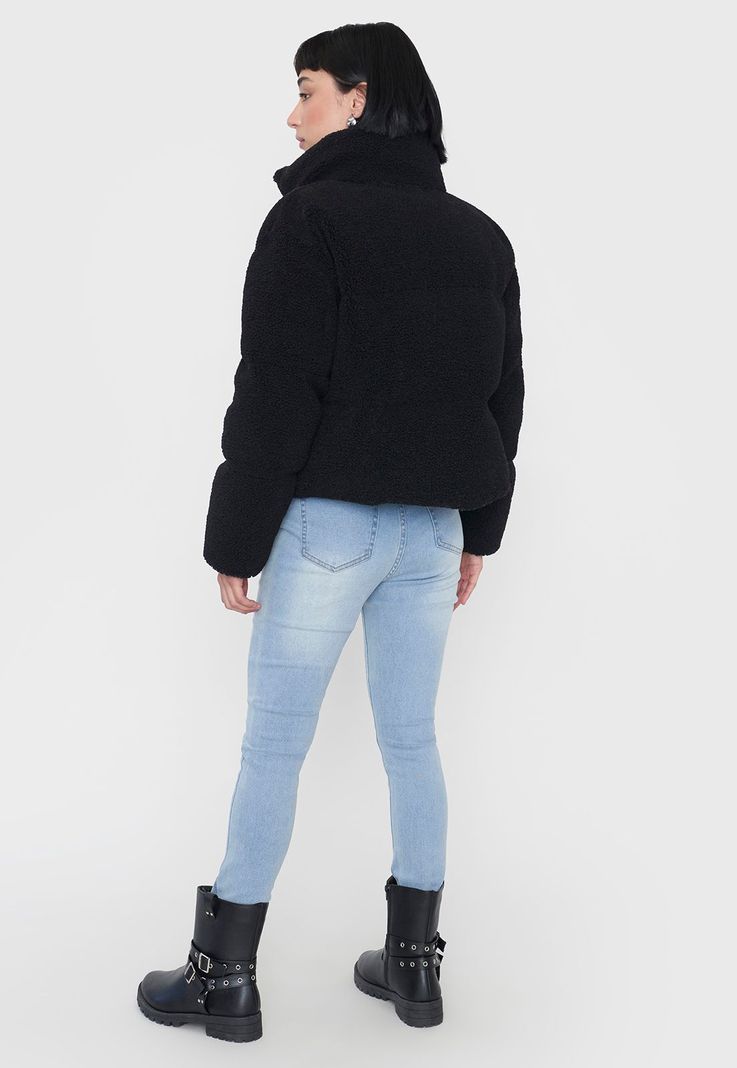Chaqueta Mujer Teddy Negro Cuello Alto Corona-2
