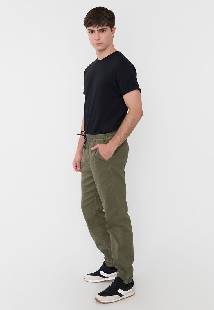 Pantalón Hombre Jogger Twill Verde Corona-3