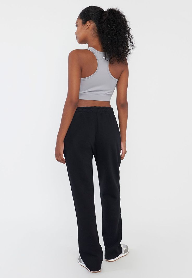 Buzo Mujer Deportivo Recto Color Negro Corona-2