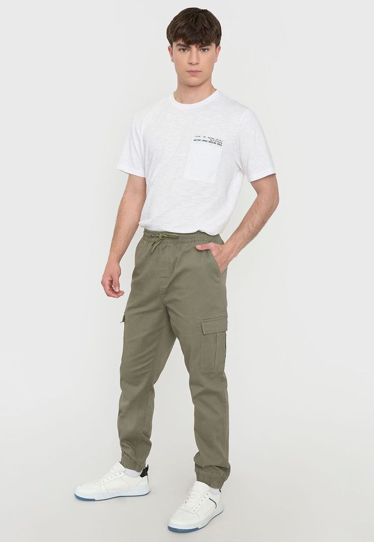 Buzo Hombre Jogger Cargo Verde Corona-3