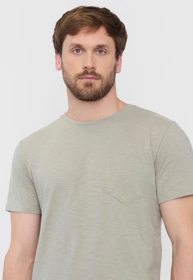 Polera Hombre Slub Pocket Verde Corona-2