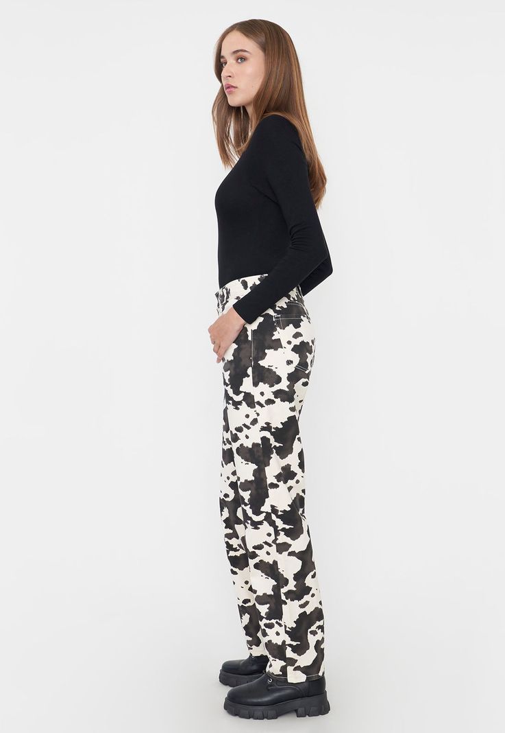 Pantalón Mujer Straight Fit Print Cow Blanco Corona-3