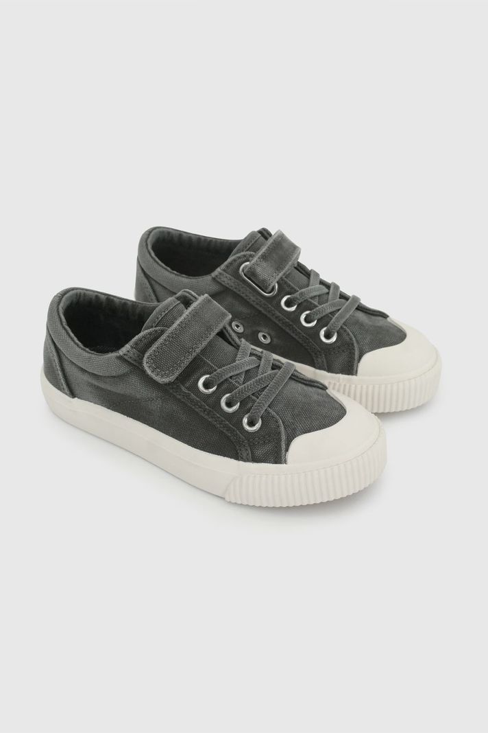 Zapatilla Negra Nino 57450301V26 Negro 28