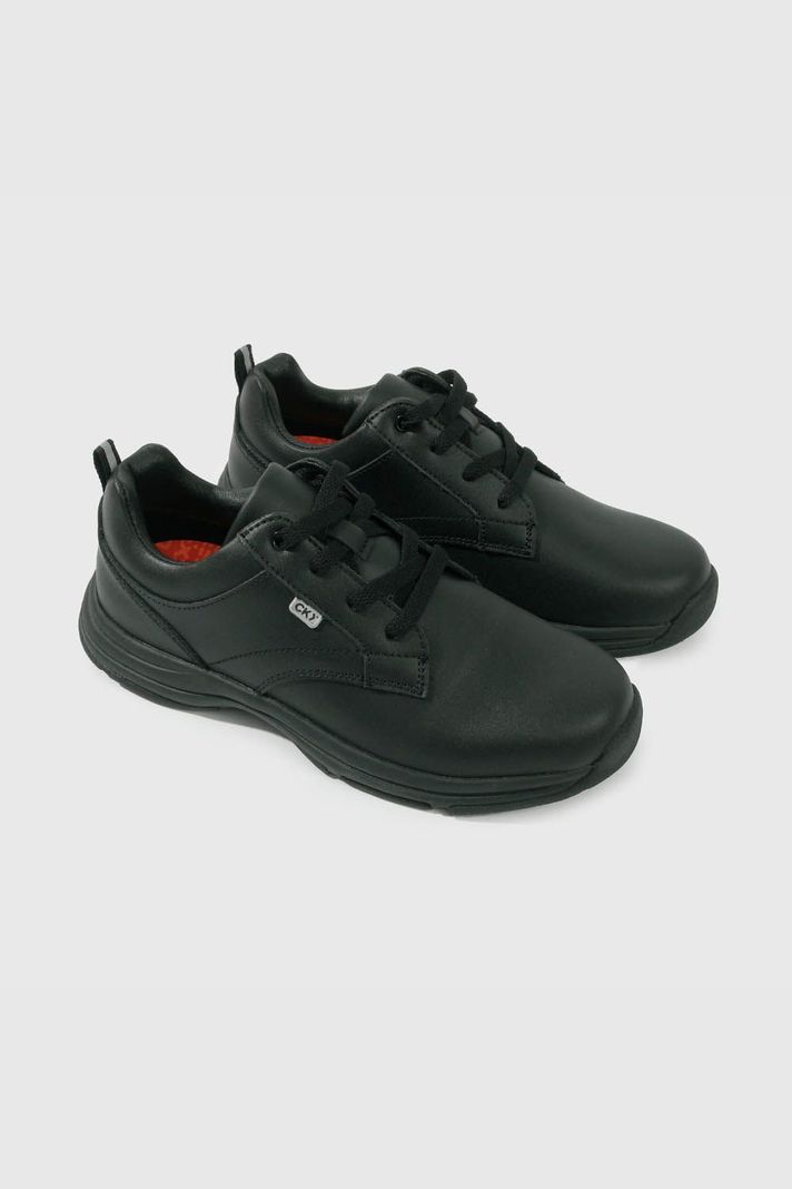 Zapato Escolar Negro de Cuero con Cordon