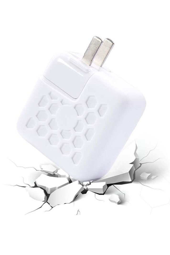 Protector Cargador Macbook Pro 60W silicona blanco-0
