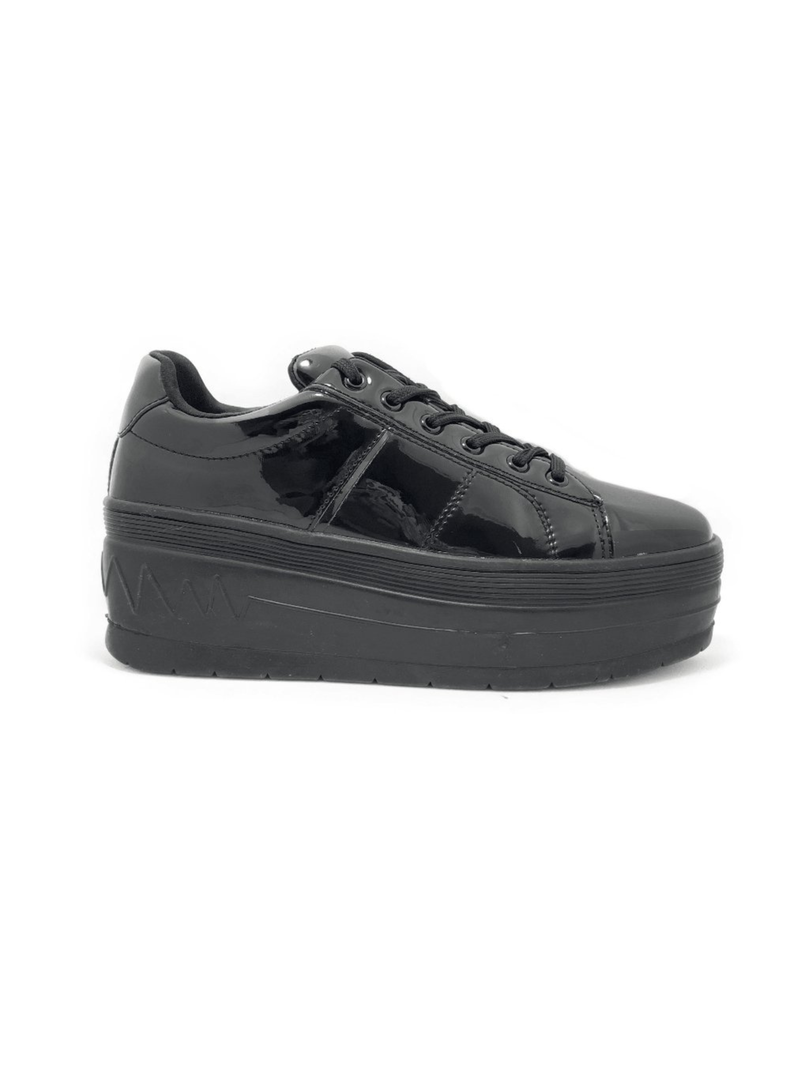 Zapatilla Cami Negro Charol-0
