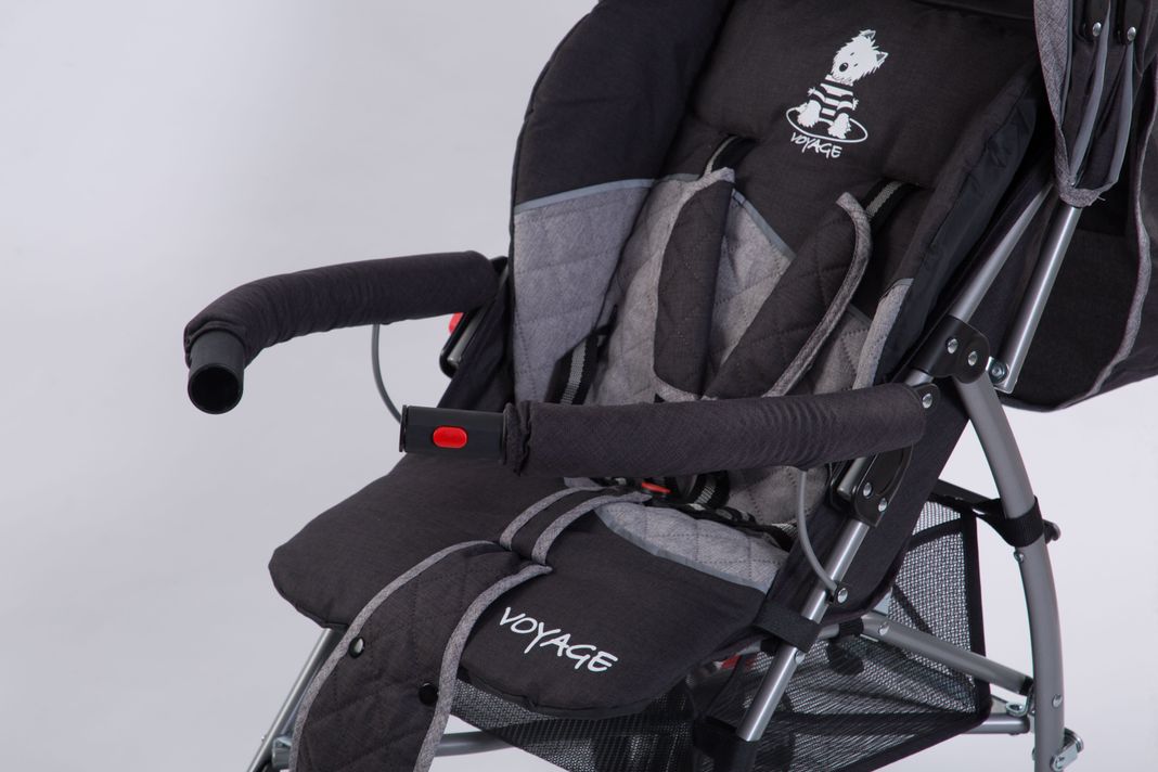 Coche Paraguas Voyage  vg 150 Black-4