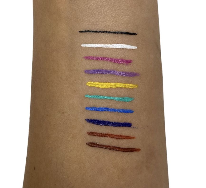 DELINEADOR EYELINER SMOOTH MATTE COLOR-2