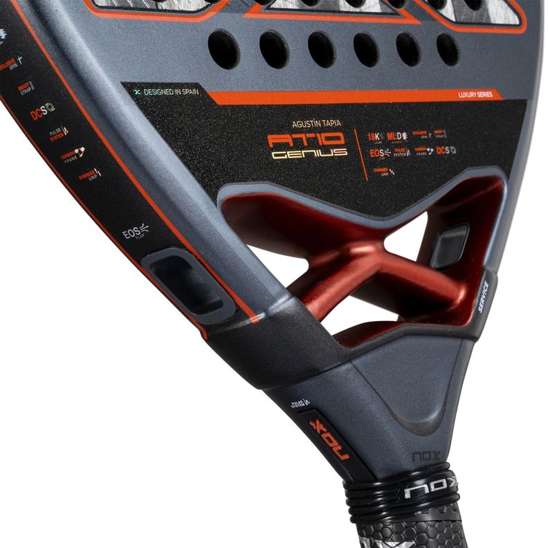Pala de Padel Nox At10 Genius 18k Alum By Agustin Tapia 2025-2