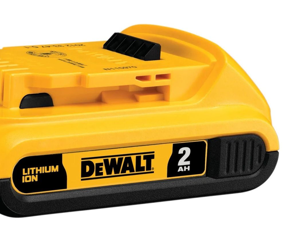 Taladro Percutor Ina Dewalt Atomic 13mm 20v S/carbones + 2 Baterias + Cargador + Bolso Dcd709d2-2