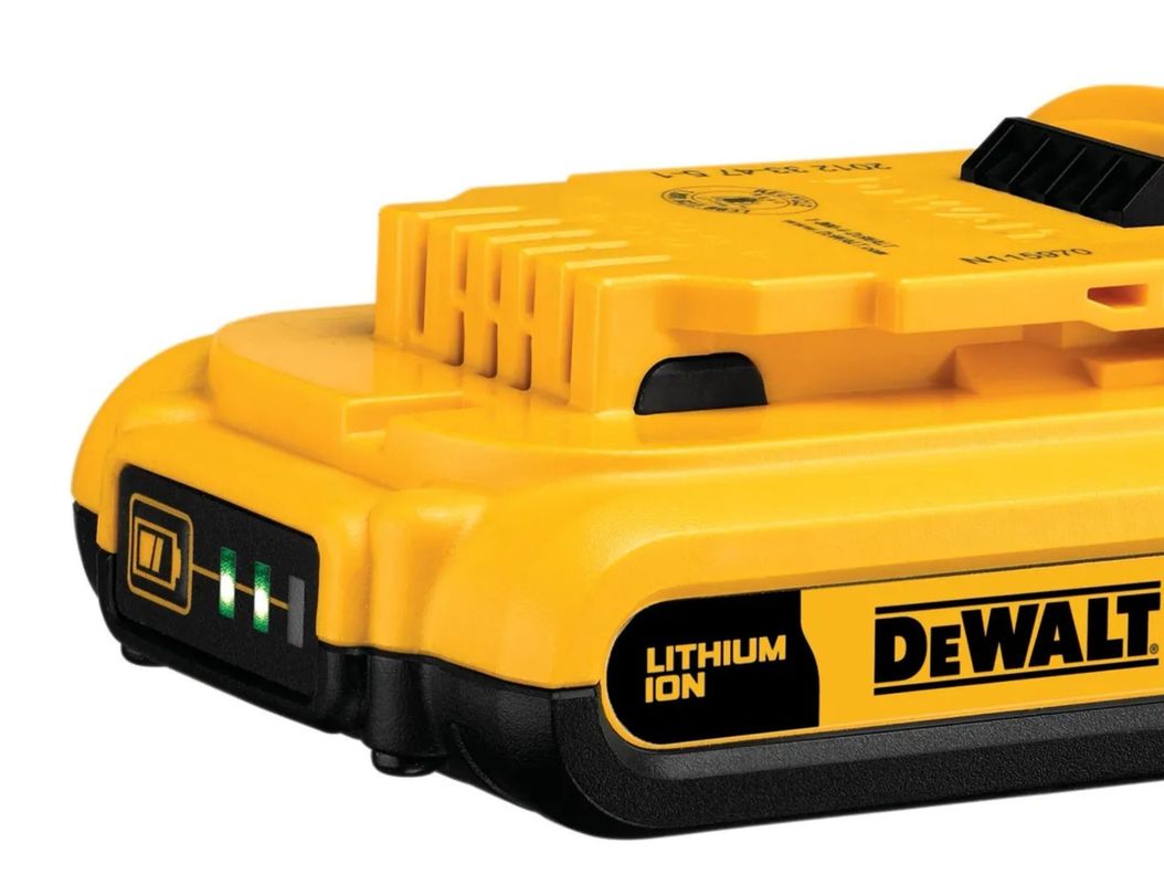 Taladro Percutor Ina Dewalt Atomic 13mm 20v S/carbones + 2 Baterias + Cargador + Bolso Dcd709d2-3