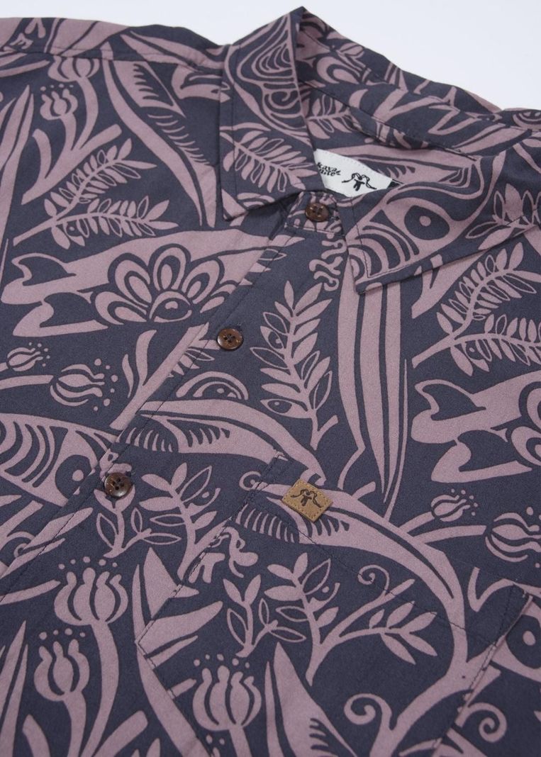 Guayabera Leaf Black-4