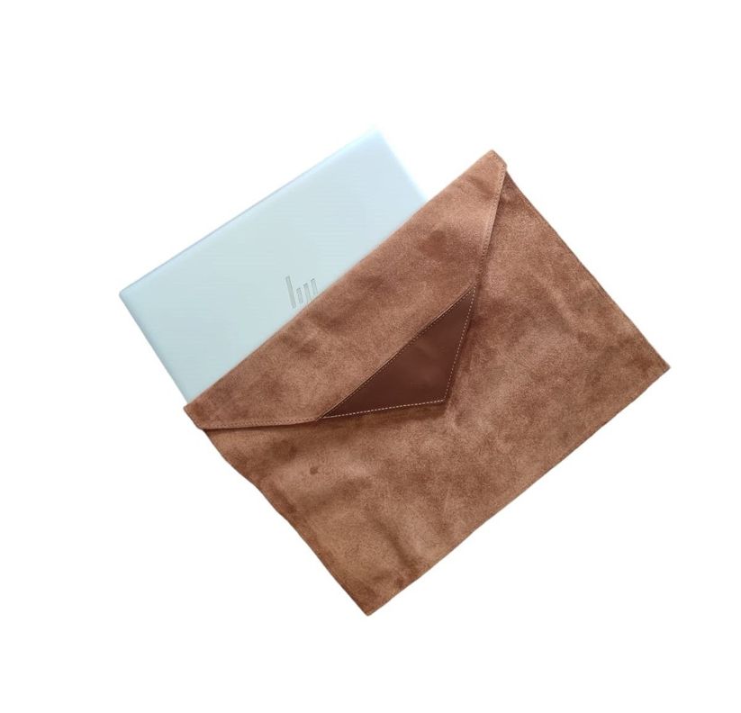 Funda 15'4 Notebook de cuero reno Café Habano-5
