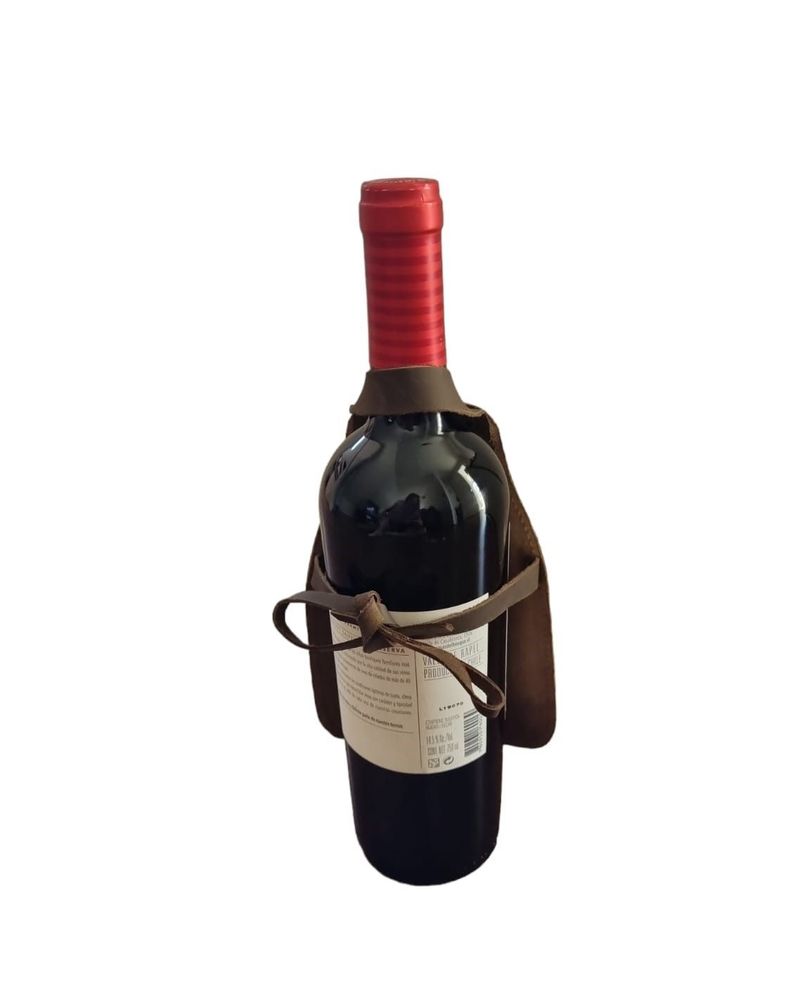 Mini Pechera de cuero para botella Café Oscuro-0