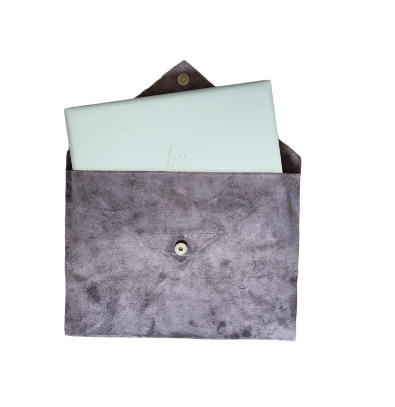Funda 13'3 Notebook de cuero reno Café Oscuro-1