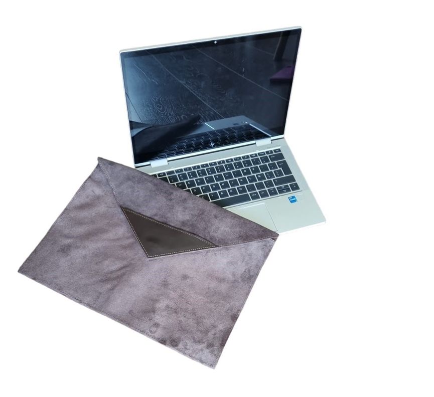 Funda 13'3 Notebook de cuero reno Café Oscuro-0
