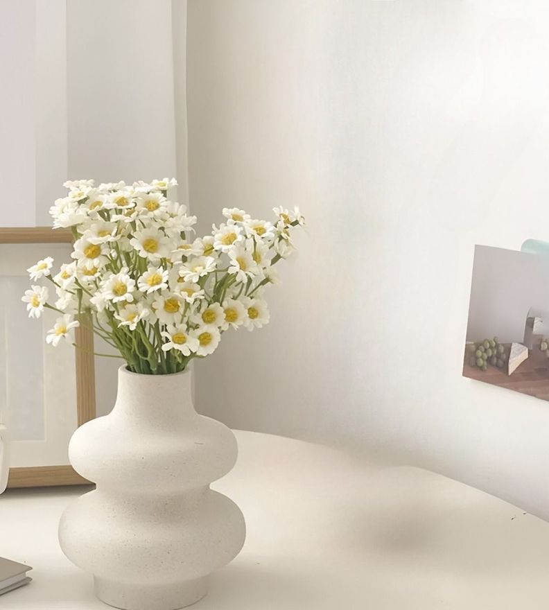 Jarrón Ondulado Moderno Flores Minimalista 15cm Jhn-2