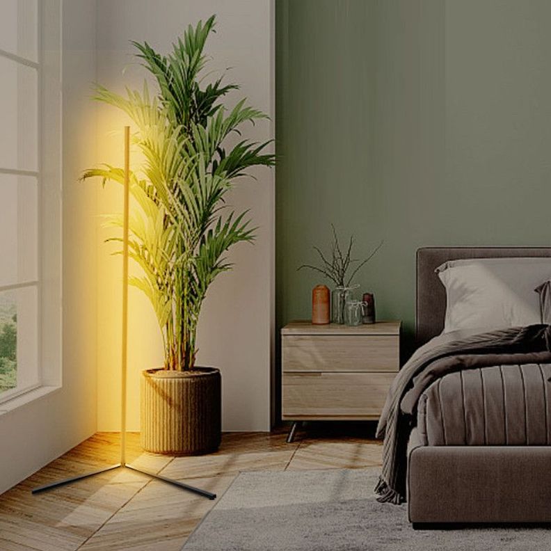 Lampara LED De Pie Negra Moderna Colores Lau-3