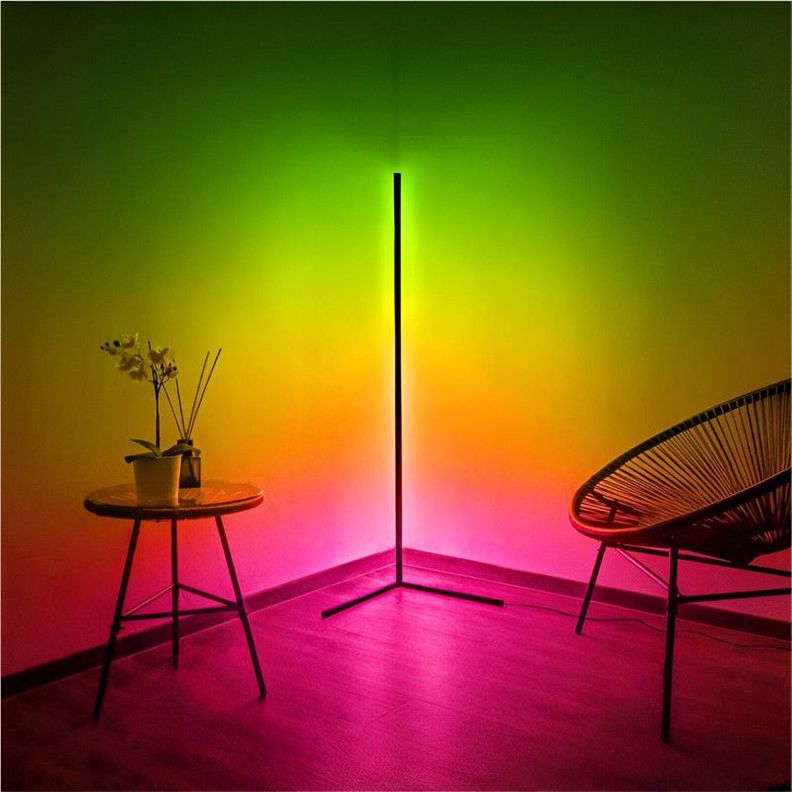 Lampara LED De Pie Negra Moderna Colores Lau-4