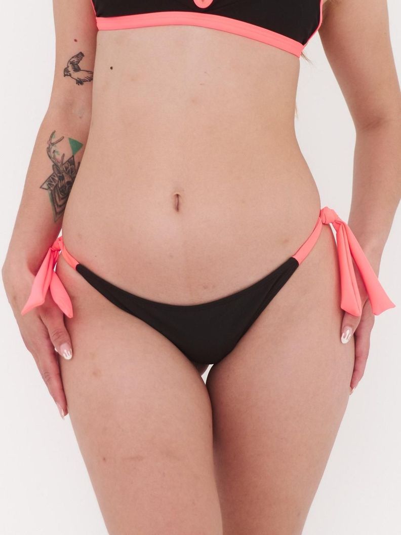 Bottom de Bikini Daikiri Mujer Calzon Amarras Negro Filtro UV50+