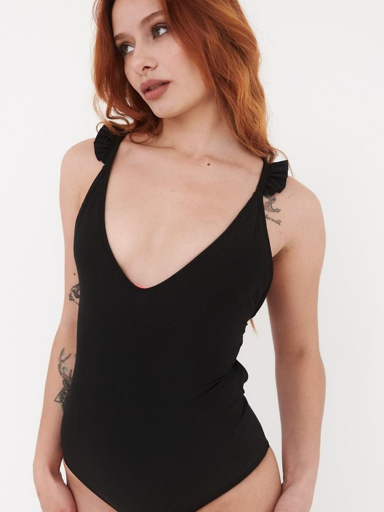 Traje de Bano Daikiri Mujer Vuelos Hombros Negro Filtro UV50+