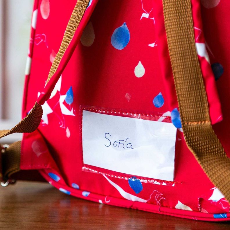 Mochila Infantil niños sustentable diseño dinosaurios roja Paper Home-5