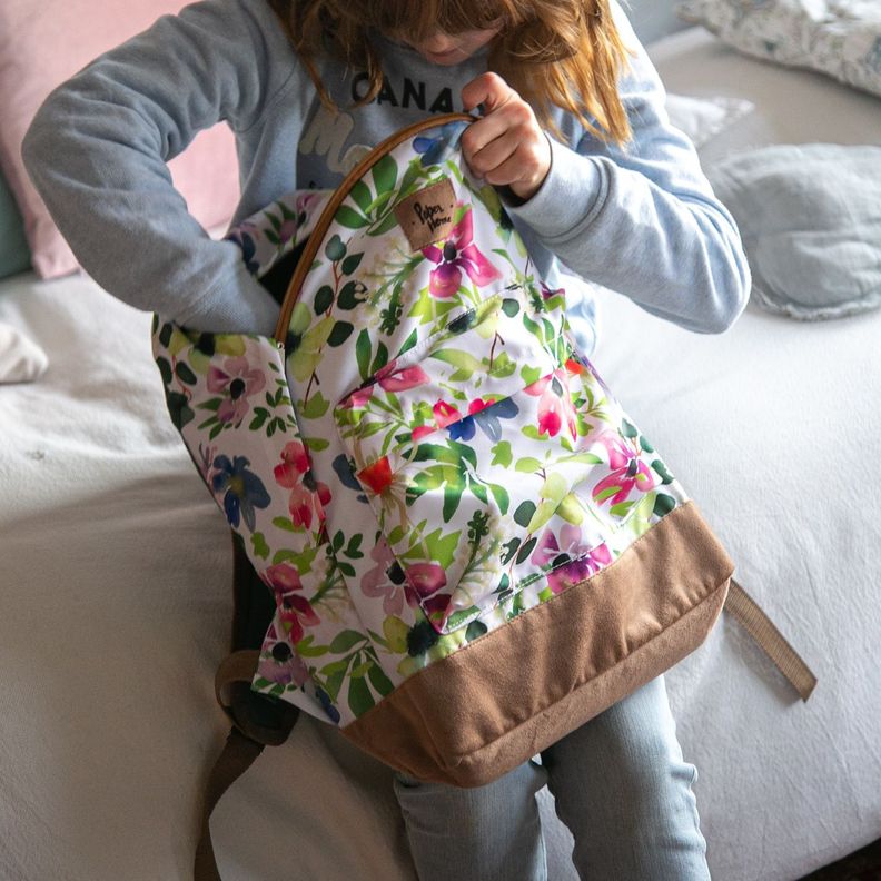 Mochila sustentable escolar flores Paper Home-2
