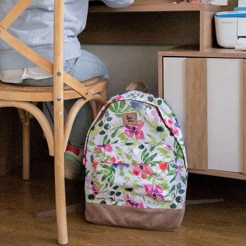 Mochila sustentable escolar flores Paper Home-4
