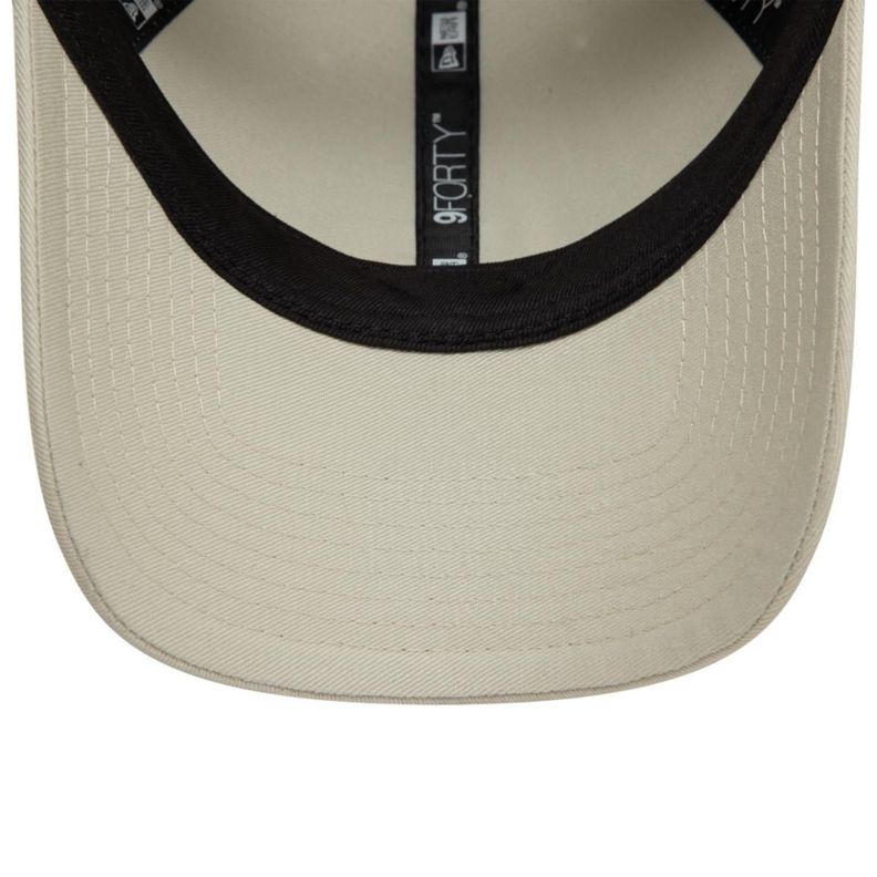 Gorra 9Forty New Era Metal Badge Light Beige - 60595306-4