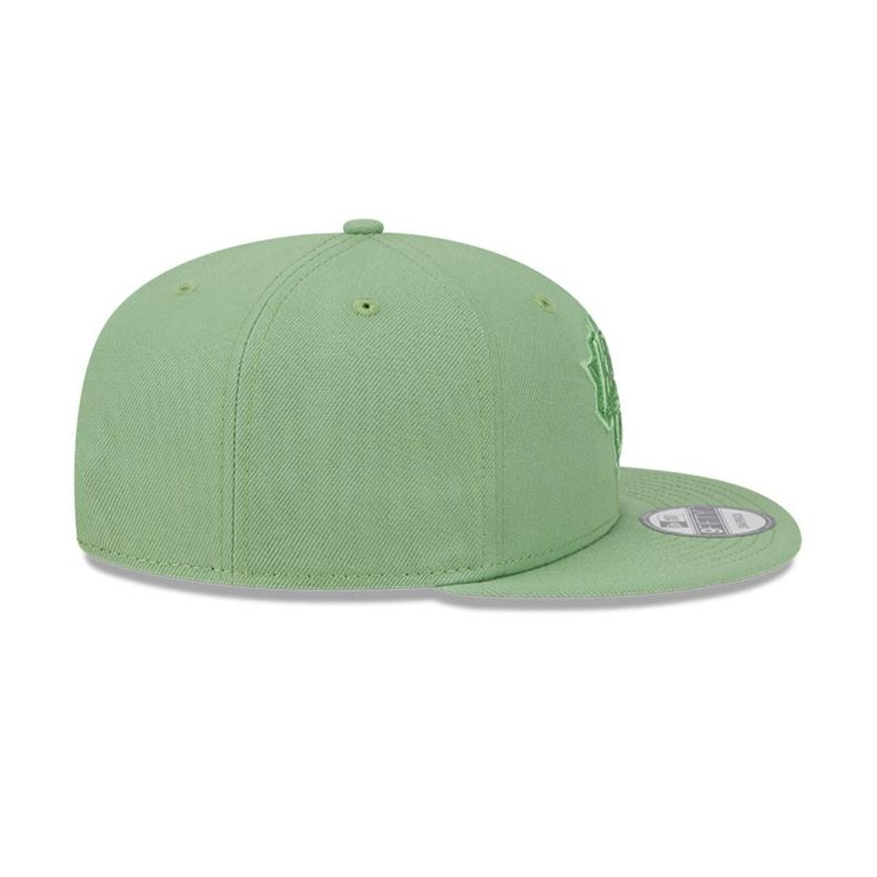 Gorra 9Fifty New York Knicks NBA Color Pack Green Med - 60513961-4