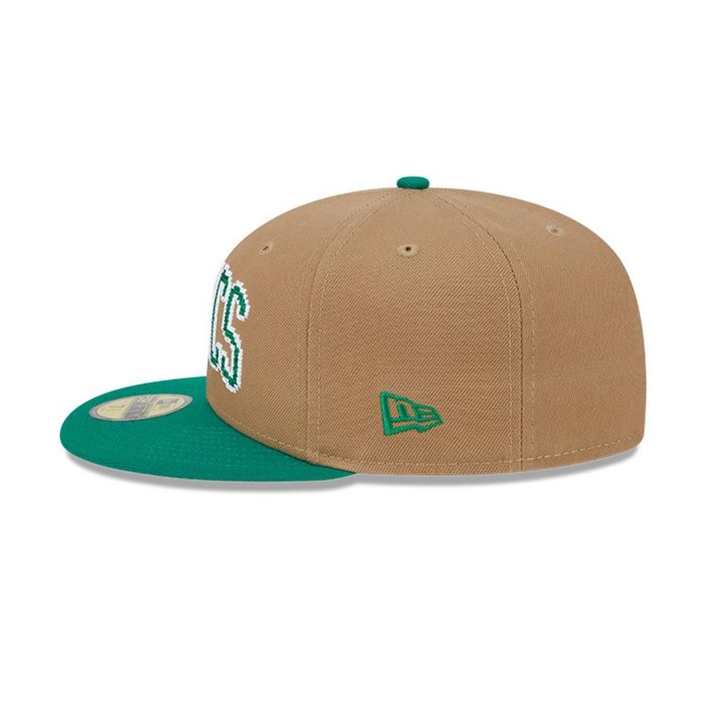 Gorra 59Fifty Boston Celtics NBA  8-Bit Wordmark Beige - 60573329-3
