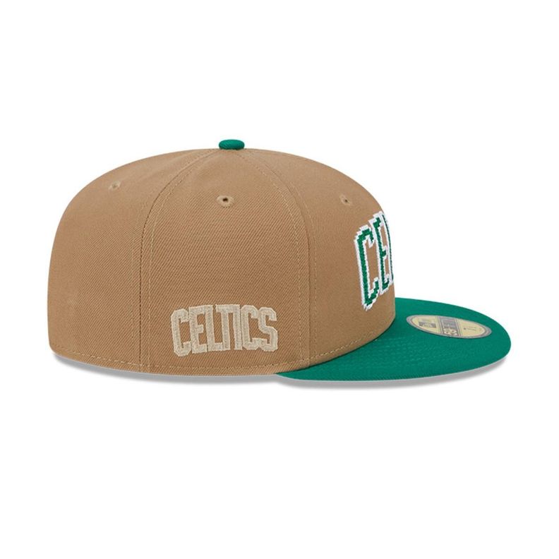 Gorra 59Fifty Boston Celtics NBA  8-Bit Wordmark Beige - 60573329-4