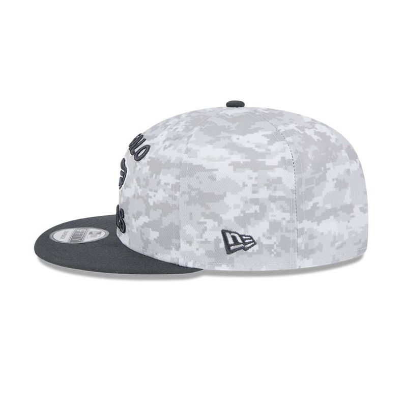 Gorra 9Fifty Buffalo Bills NFL Salute to Service Charcoal - 60583033-3