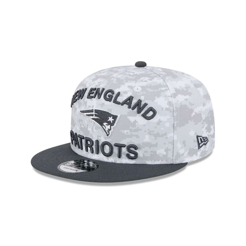 Gorra 9Fifty New England Patriots NFL Salute to Service Charcoal - 60583047-1
