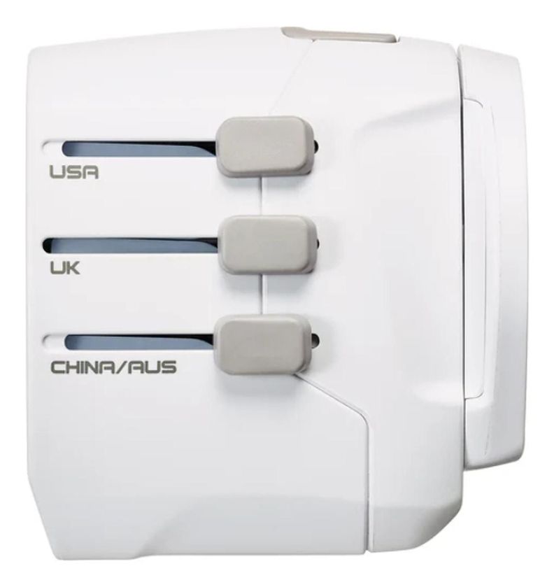 Adaptador Enchufe Universal Con Tierra Tres Clavijas + 2 Usb-3