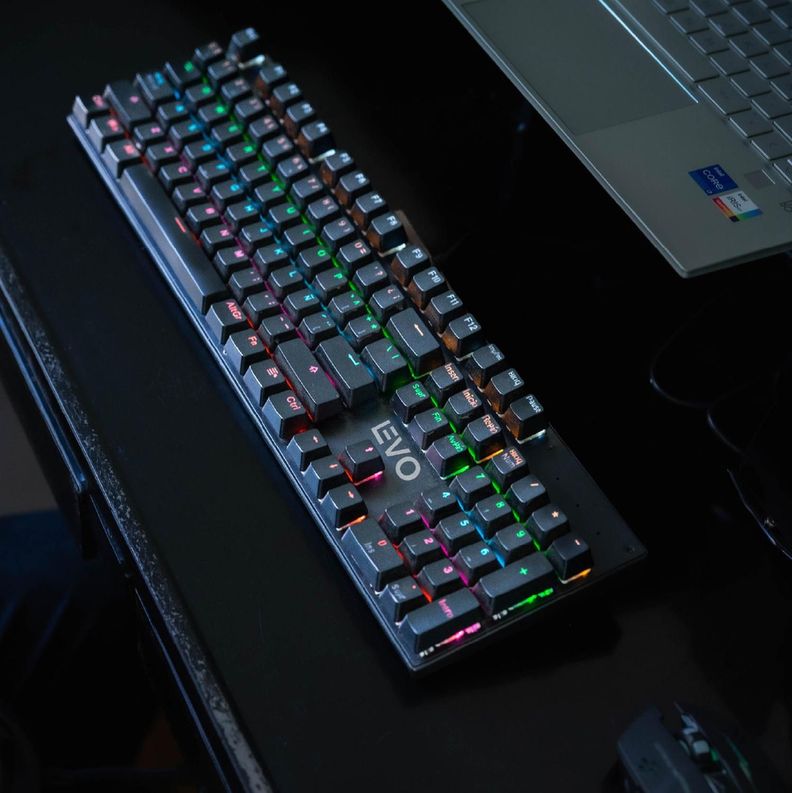 Teclado Mecánico Gamer Storm RGB QWERTY Retroiluminado Levo-5
